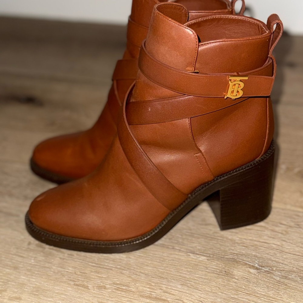 Burberry Tan Ankle Boots with Logo Detail